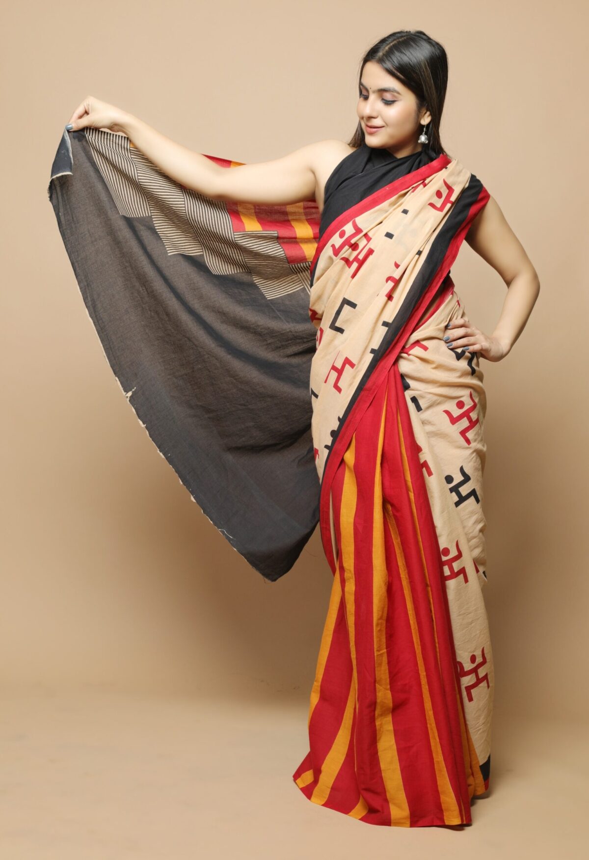 Soft mulmul cotton saree with blouse piece