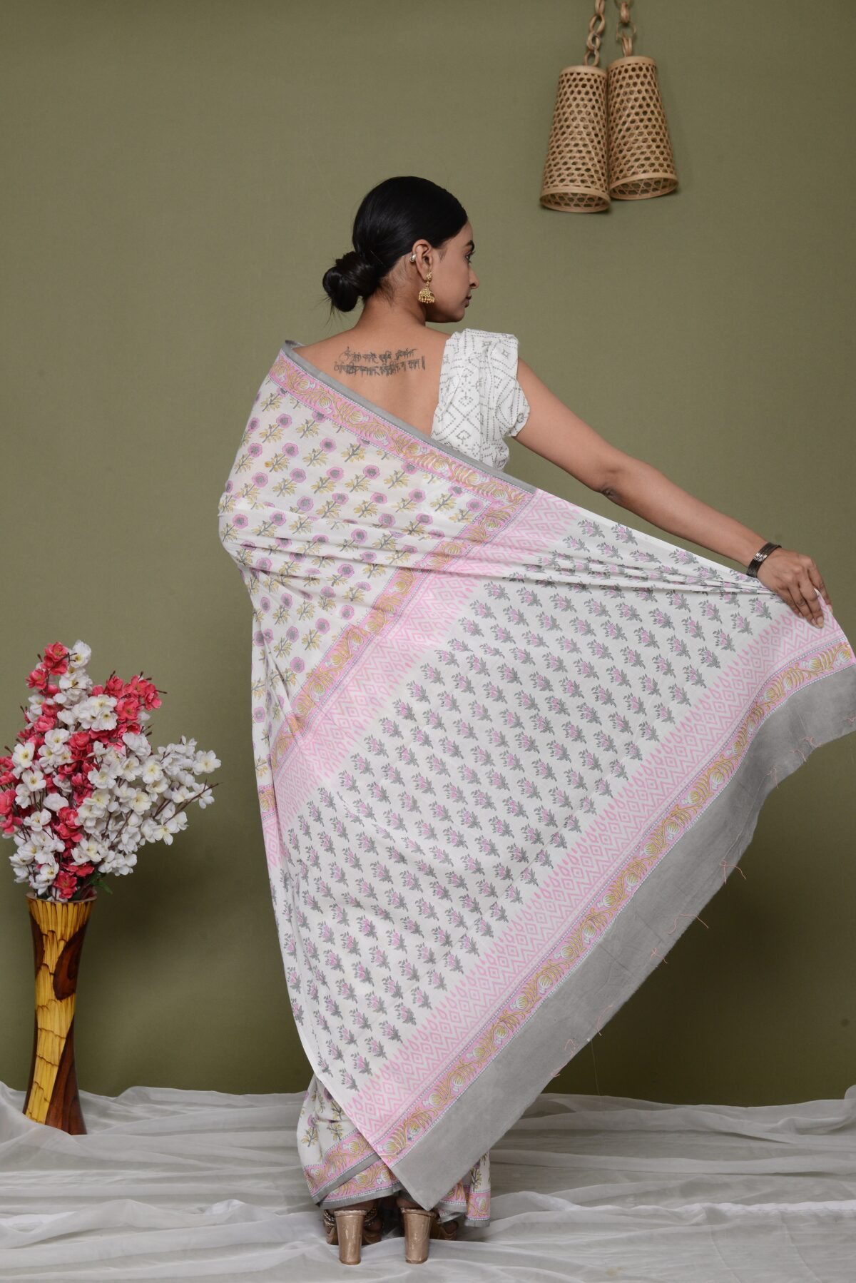 Bagru Hand Block Printed Saree of Mulmul Cotton (White & Pink)